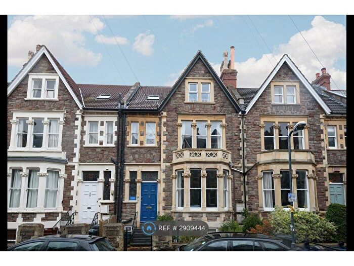 2 Bedroom Flat To Rent In Redland, Bristol, BS6