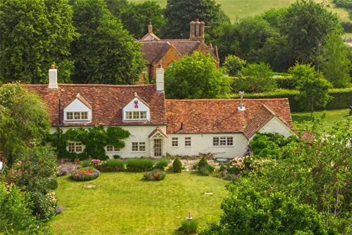 4 Bedroom Detached House For Sale In West Street, Lilley, Hertfordshire, LU2