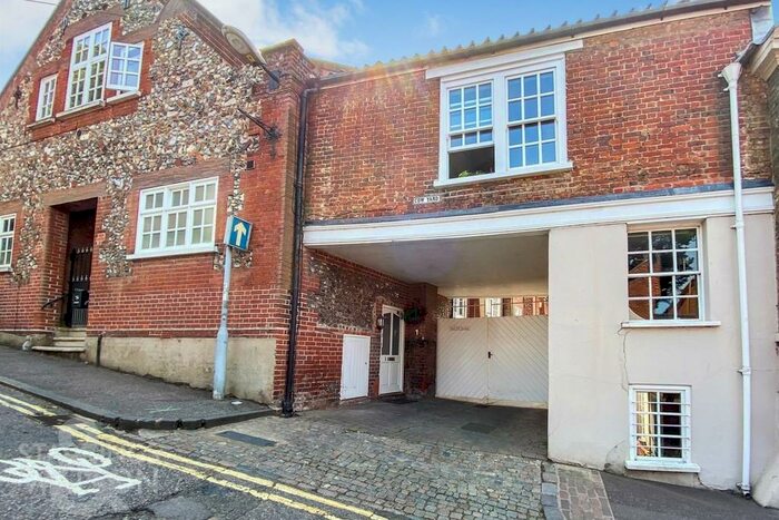 2 Bedroom Town House To Rent In Red Poll Terrace, Cow Hill, Norwich, NR2