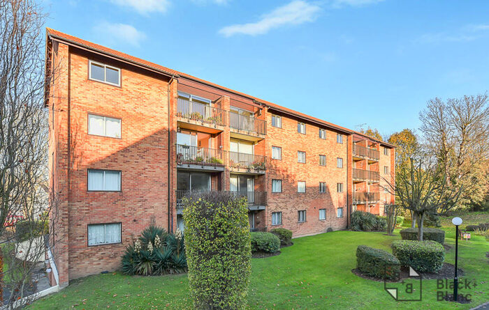 3 Bedroom Apartment To Rent In Campion Close, Croydon, Surrey, CR0