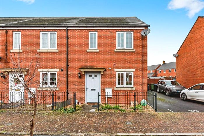 2 Bedroom End Of Terrace House For Sale In Keepers Road, Devizes, SN10