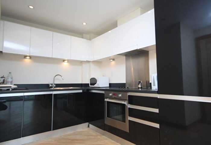 2 Bedroom Apartment To Rent In Printing House Square, Martyr Road, Guildford, GU1