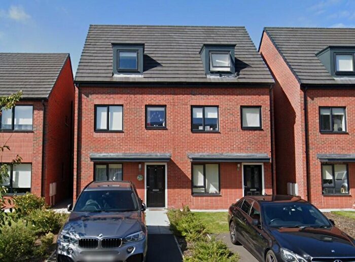 3 Bedroom Semi-Detached House To Rent In Faversham Way, Minshull Way, Birkenhead, Wirral, Merseyside, CH42