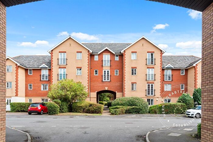 1 Bedroom Flat For Sale In Harrison Way, Cardiff Bay, Cardiff, CF11