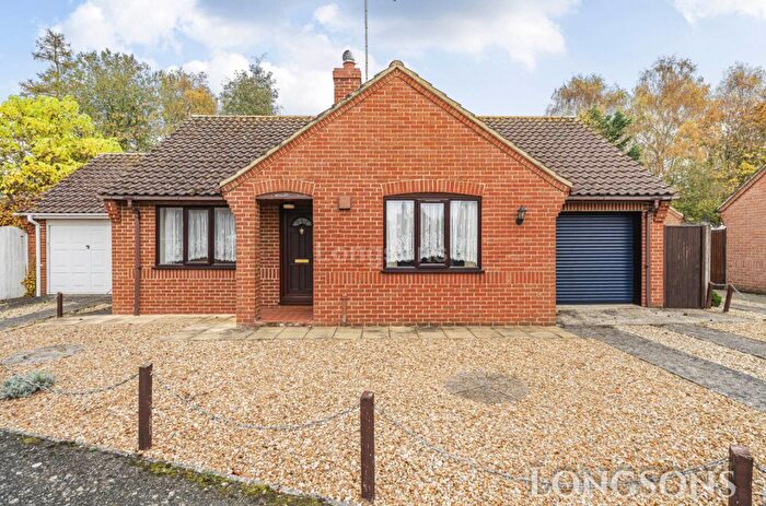 2 Bedroom Detached Bungalow For Sale In Amys Close, Saham Toney, IP25