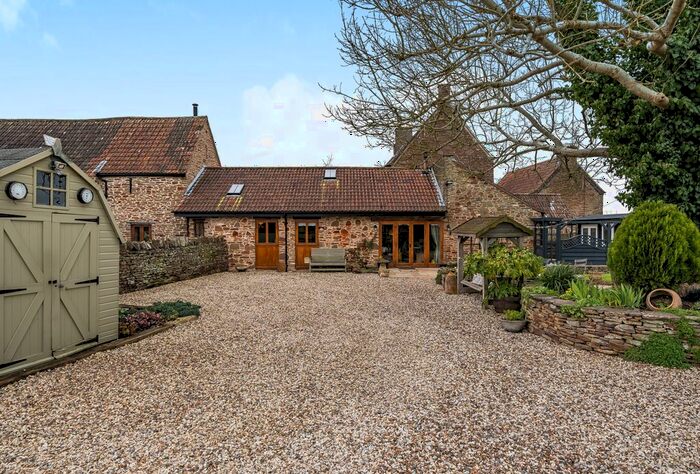 2 Bedroom Bungalow For Sale In Nibley Lane, Iron Acton, Bristol, Gloucestershire, BS37