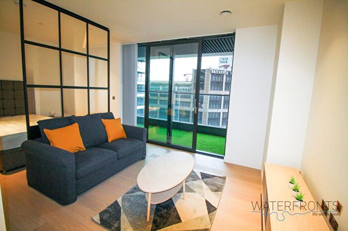 Apartment To Rent In Wardian London, Marsh Wall, London, E14