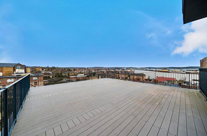 2 Bedroom Apartment For Sale In St Bartholomews Place, New Road, Rochester, Kent., ME1
