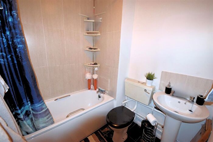 1 Bedroom Flat To Rent In Upper Glen Road, St. Leonards-On-Sea, TN37