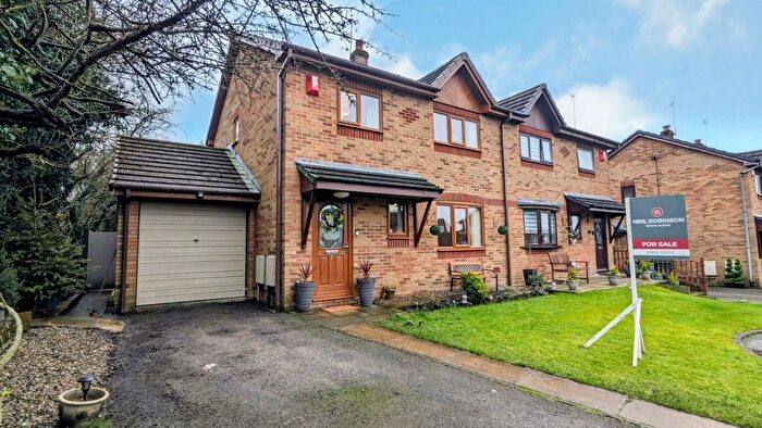 3 Bedroom Semi Detached House For Sale In Meadowcroft, Skelmersdale, WN8