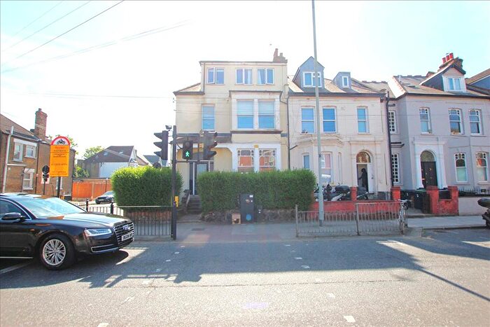 Studio To Rent In Belmont Road, Tottenham, London, N15