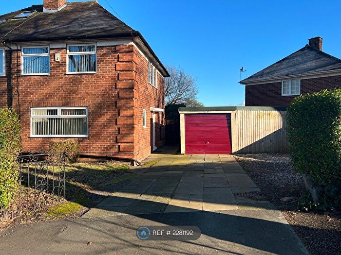 3 Bedroom Semi-Detached House To Rent In Garwood Road, Birmingham, B26