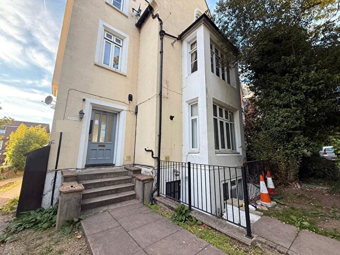 1 Bedroom Flat To Rent In Upton Park, Slough, Berkshire, SL1