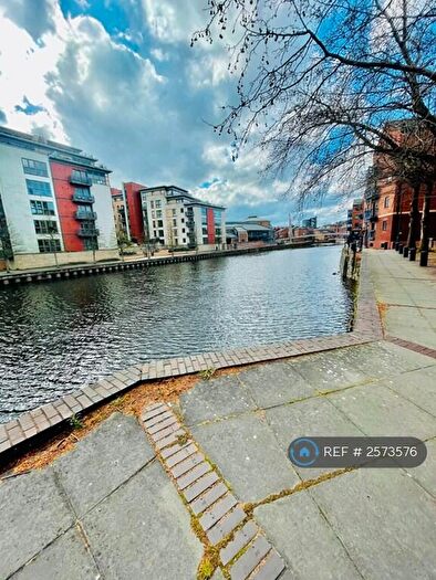 1 Bedroom Flat To Rent In The Chandlers, Leeds, LS2