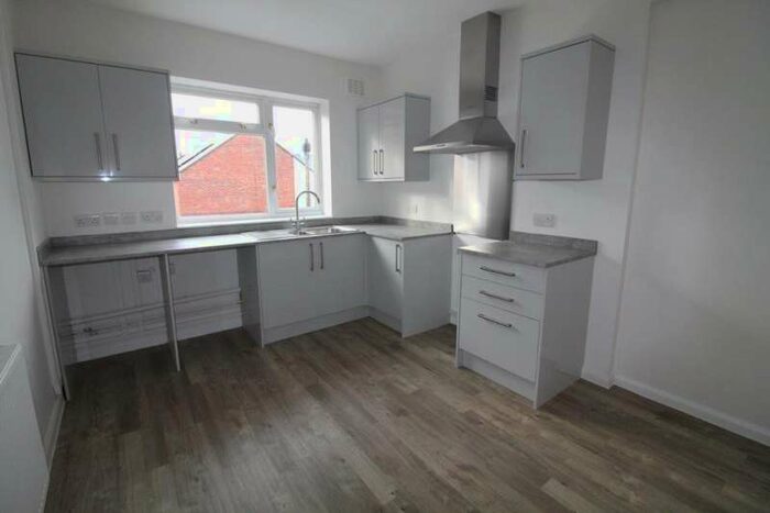2 Bedroom Maisonette Flat To Rent In Ulster Avenue Ipswich, IP1