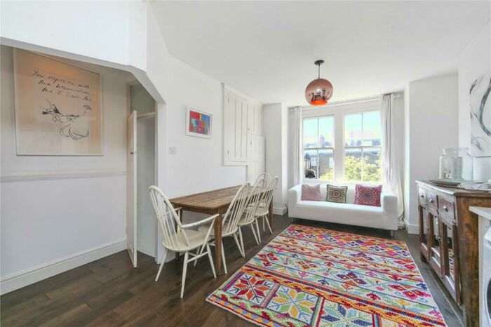 3 Bedroom Apartment To Rent In Monson Road, London, NW10