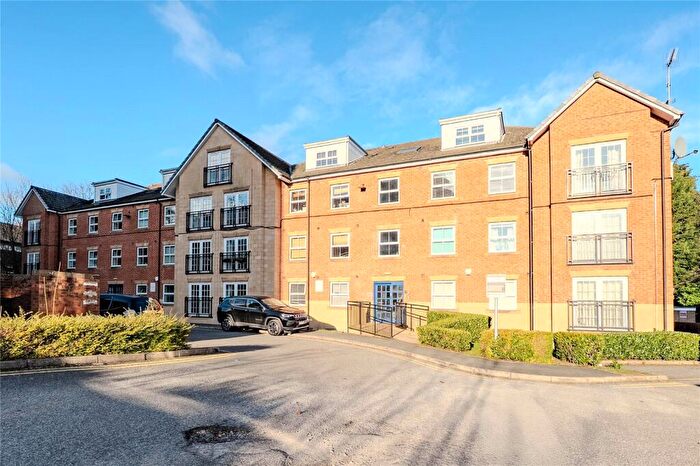 2 Bedroom Apartment For Sale In Sandringham Court, Moortown, Leeds, LS17
