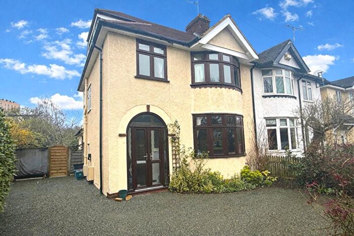 4 Bedroom Semi Detached House For Sale In Fairview Road, Stevenage, SG1