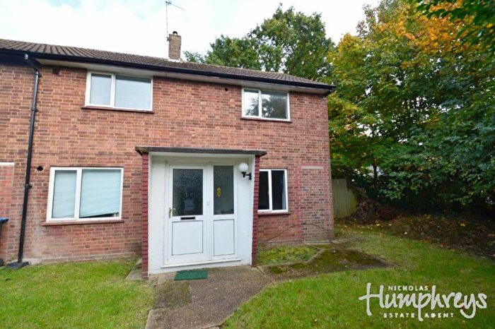 1 Bedroom House To Rent In High Dells, AL10