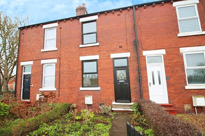 2 Bedroom Terraced House To Rent In Aberford Road, Stanley, Wakefield, WF3