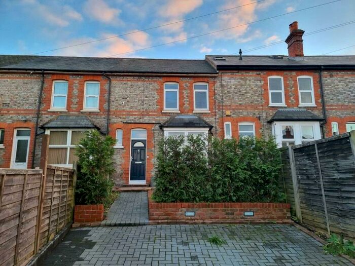 3 Bedroom Terraced House To Rent In Edgehill Street, Reading, Berkshire, RG1