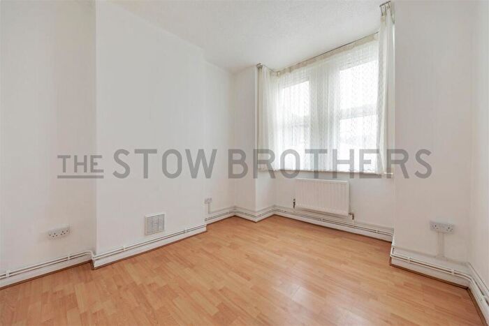 2 Bedroom House To Rent In Browns Road, London, E17