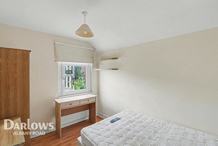 3 Bedroom Terraced House To Rent In Inverness Place, Cardiff, CF24