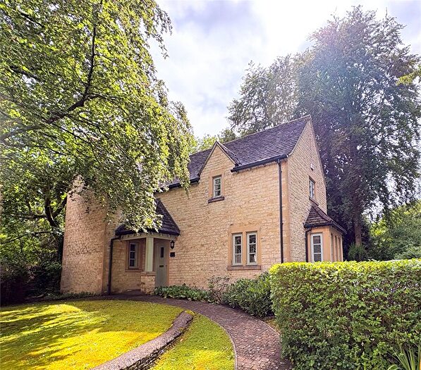 3 Bedroom Detached House To Rent In Keepers Gate, Cirencester, Gloucestershire, GL7