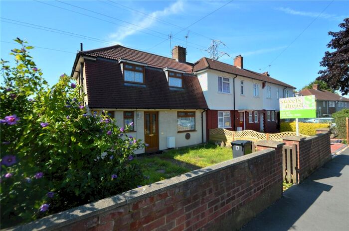 2 Bedroom End Of Terrace House To Rent In Martin Crescent, Croydon, CR0