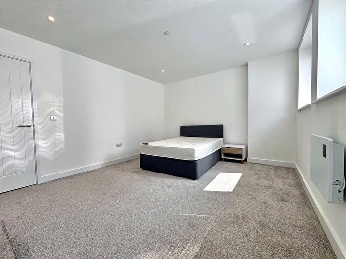 2 Bedroom Apartment To Rent In Crosby Road North, Waterloo, Liverpool, L22