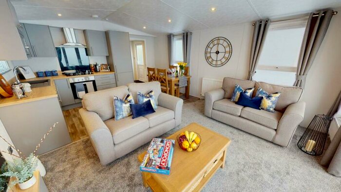 2 Bedroom Park Home For Sale In Louth, Lincolnshire, LN11