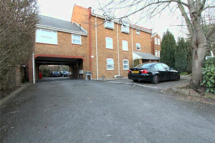 1 Bedroom Flat To Rent In Barnview Lodge, College Road, Harrow Weald, Harrow, HA3