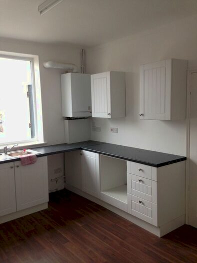 3 Bedroom Flat To Rent In Wood Lane, Dagenham RM8