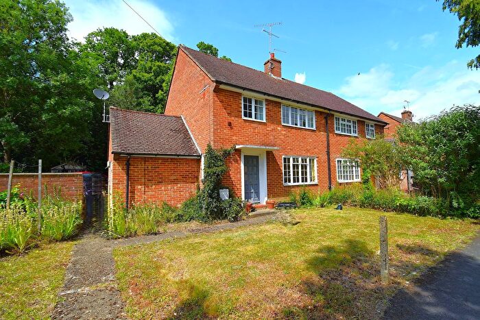 3 Bedroom Semi Detached House For Sale In Zambra Way, Seal, Sevenoaks, TN15