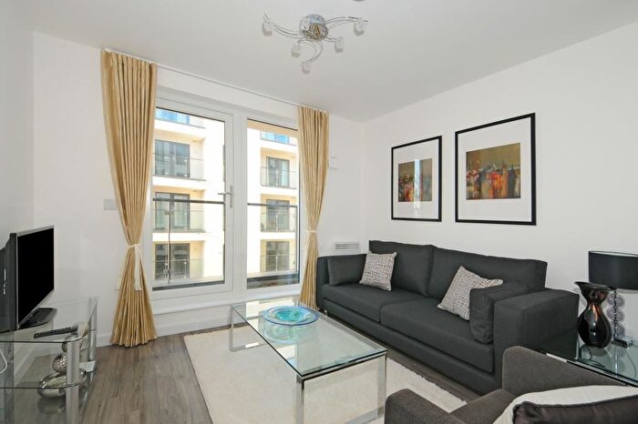 1 Bedroom Flat To Rent In Bradfield Close, Woking, GU22