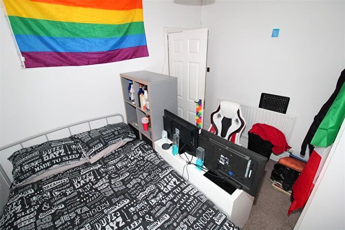 1 Bedroom Semi-Detached House To Rent In Collins Terrace Treforest, Pontypridd, CF37