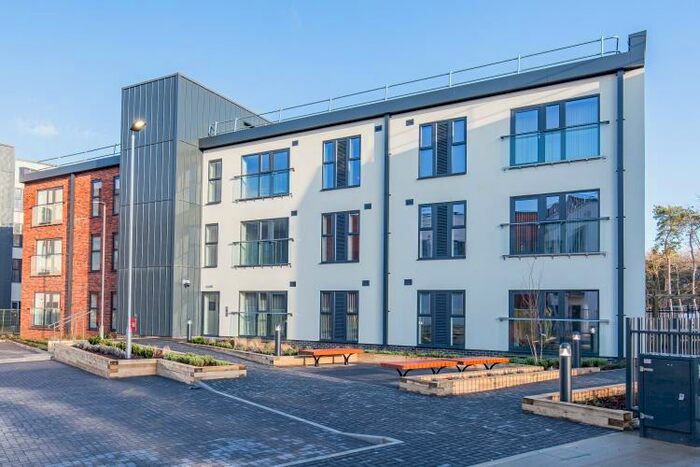 1 Bedroom Apartment To Rent In Graven Hill, Bicester, OX25