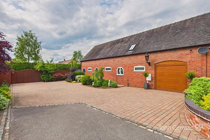 5 Bedroom Barn Conversion For Sale In Castrum Court, Rocester, ST14