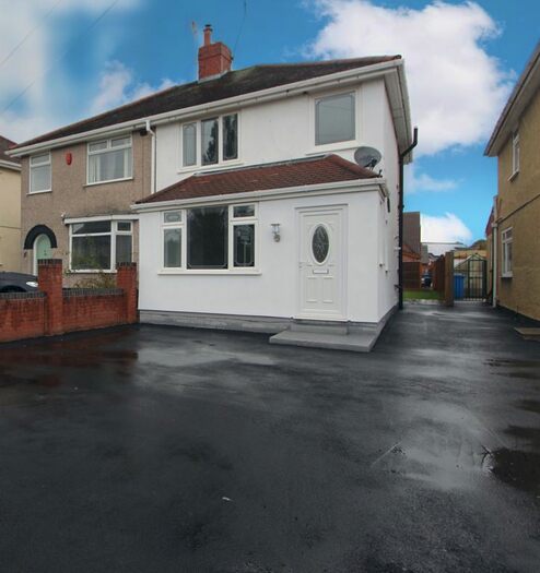 3 Bedroom Semi-Detached House To Rent In Clipstone Road East, Forest Town, Notts, NG19