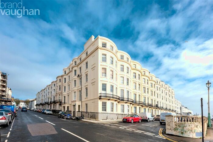 2 Bedroom Flat To Rent In Percival Terrace, Brighton, East Sussex, BN2