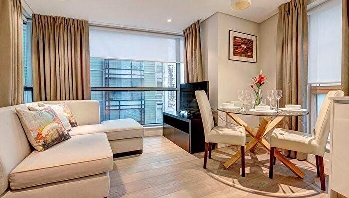 3 Bedroom Flat To Rent In Merchant Square, Paddington, London, W2