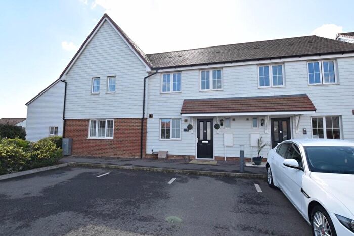 3 Bedroom Terraced House For Sale In Lake Drive, Hythe, CT21