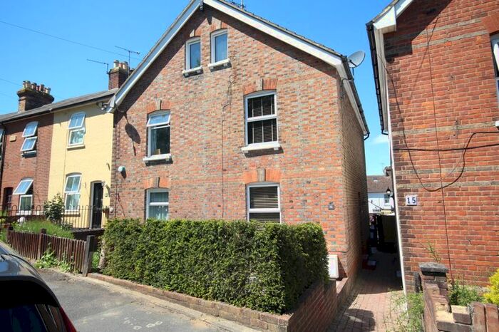 3 Bedroom Semi-Detached House To Rent In Pembury Grove, Tonbridge, TN9