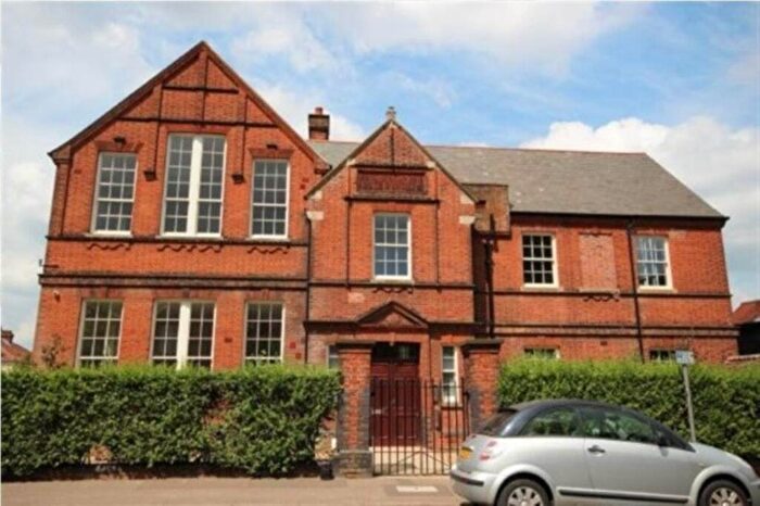 3 Bedroom Flat To Rent In Hall Road, Norwich, NR1