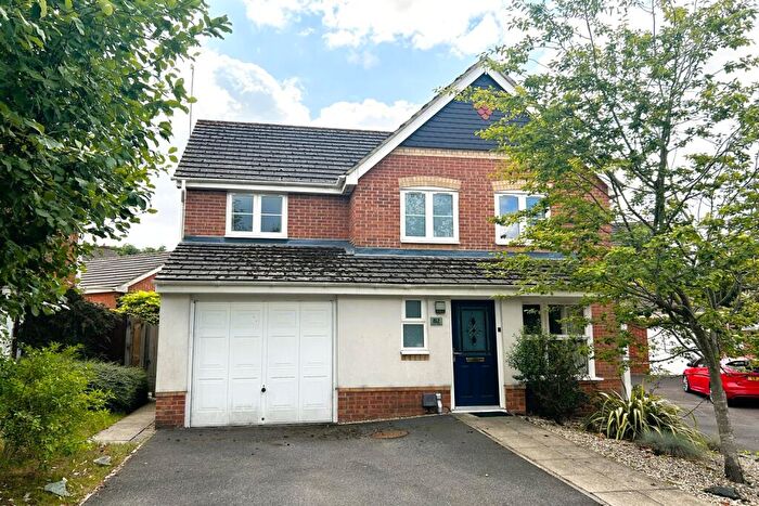 4 Bedroom Detached House To Rent In Beggarwood, Basingstoke, RG22