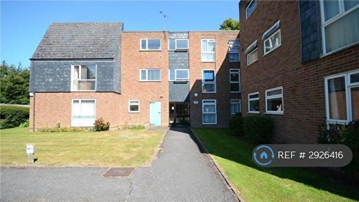 2 Bedroom Flat To Rent In Terrent Court, Windsor, SL4