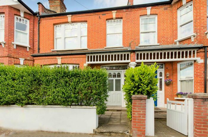3 Bedroom Property To Rent In Clonmore Street, Southfields, London, SW18