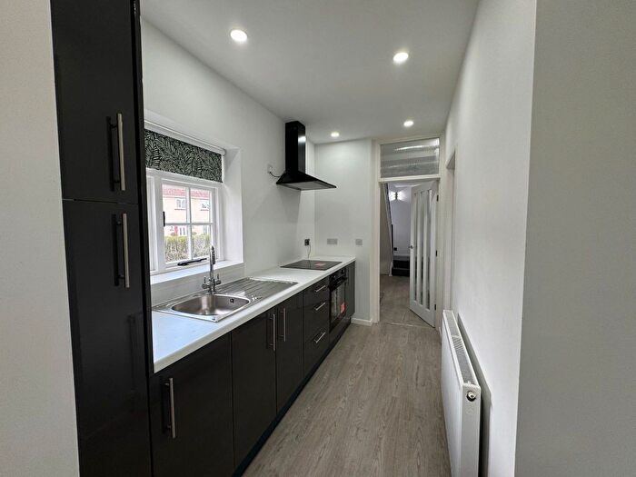 3 Bedroom Property To Rent In Leeds Crescent, Weymouth, DT4