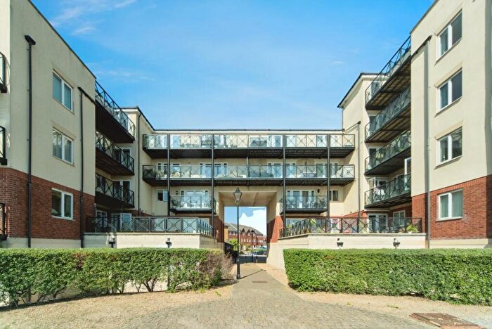 2 Bedroom Flat To Rent In Macquarie Quay, Eastbourne, BN23