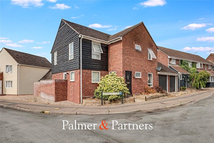 4 Bedroom Detached House For Sale In Fremantle Close, South Woodham Ferrers, Essex, CM3